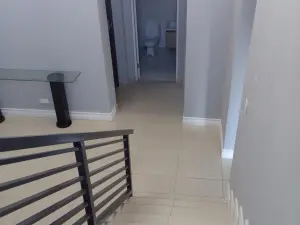 Townhouse/Cluster to Rent in Glen Lorne