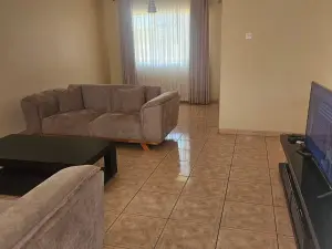3 Bedroom House to Rent in Marimba Park
