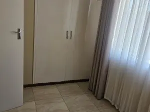 3 Bedroom House to Rent in Marimba Park