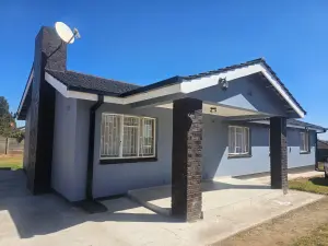3 Bedroom House to Rent in Marimba Park