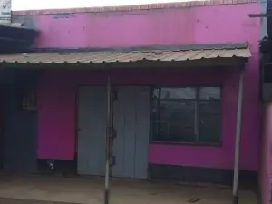 Retail/Shop to Rent in Highfield