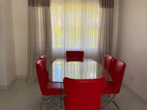 2 Bedroom Cottage/Garden Flat to Rent in Mount Pleasant