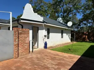 Townhouse/Cluster to Rent in Newlands