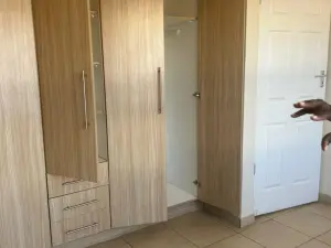 Flat/Apartment to Rent in Marlborough