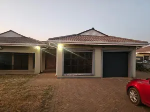 4 Bedroom House to Rent in Fairview