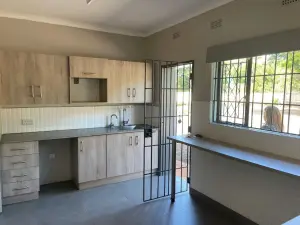 Office to Rent in Highlands