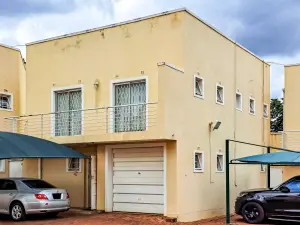 Flat/Apartment to Rent in Mount Pleasant