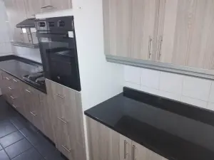 3 Bedroom Cottage/Garden Flat to Rent in Newlands