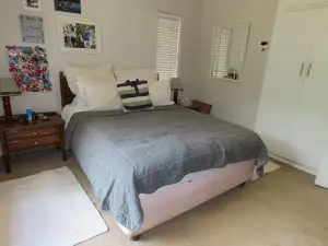 3 Bedroom House to Rent in Upper Hillside
