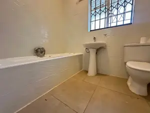 3 Bedroom House to Rent in Alexandra Park