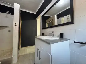 3 Bedroom Cottage/Garden Flat to Rent in Helensvale