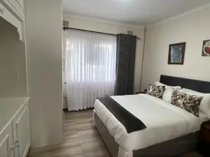 4 Bedroom House to Rent in Glen Lorne