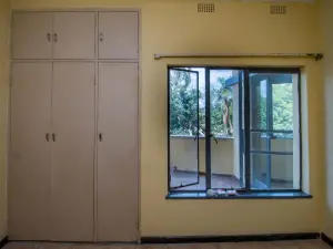 Flat/Apartment to Rent in Avenues