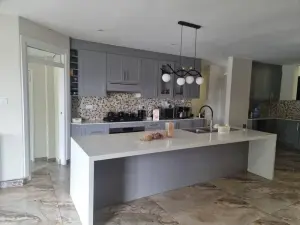 4 Bedroom House to Rent in Helensvale