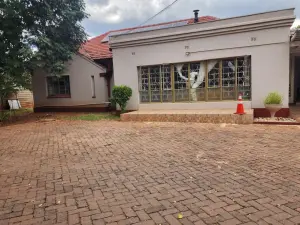 Office to Rent in Belvedere