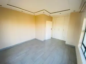 3 Bedroom House to Rent in Rainham