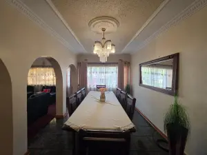 5 Bedroom House to Rent in Mount Pleasant Heights