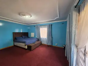 5 Bedroom House to Rent in Mount Pleasant Heights