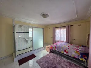 5 Bedroom House to Rent in Mount Pleasant Heights
