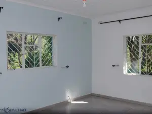 8 Bedroom House to Rent in Glen Lorne