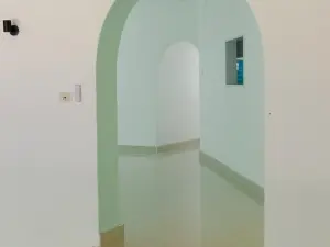 8 Bedroom House to Rent in Glen Lorne