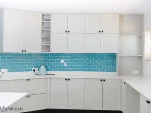8 Bedroom House to Rent in Glen Lorne