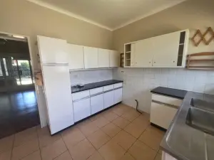 2 Bedroom Cottage/Garden Flat to Rent in Avondale