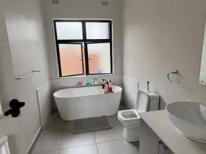 Townhouse/Cluster to Rent in Mount Pleasant