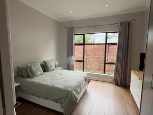 Townhouse/Cluster to Rent in Mount Pleasant