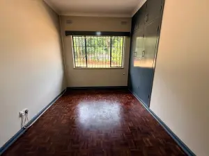 Office to Rent in Highlands