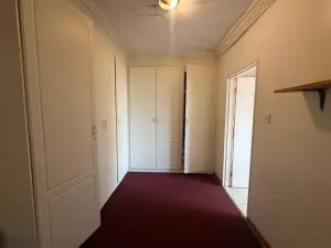 5 Bedroom House to Rent in Mount Pleasant Heights