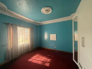 5 Bedroom House to Rent in Mount Pleasant Heights