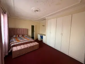 5 Bedroom House to Rent in Mount Pleasant Heights