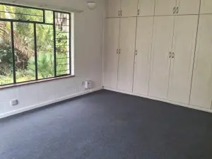 3 Bedroom Cottage/Garden Flat to Rent in Greendale North