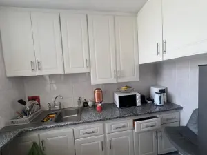 Flat/Apartment to Rent in Avenues