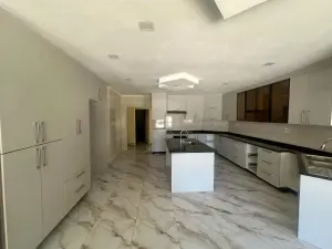 4 Bedroom House to Rent in Waterfalls