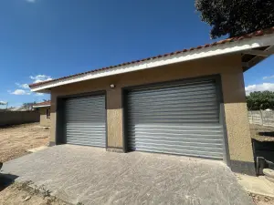 4 Bedroom House to Rent in Waterfalls