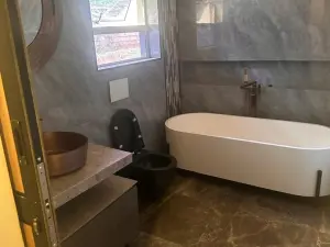 3 Bedroom House to Rent in Chisipite
