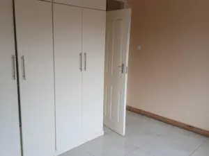 4 Bedroom House to Rent in Westgate