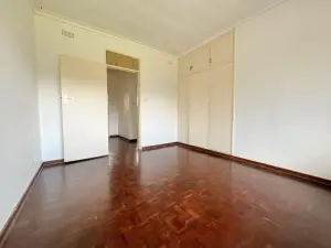 4 Bedroom House to Rent in Greystone Park