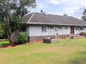 4 Bedroom House to Rent in Greystone Park