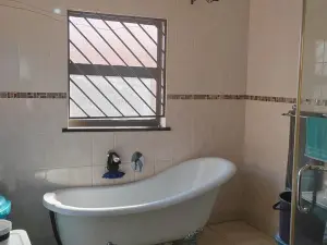 3 Bedroom House to Rent in Madokero Estates