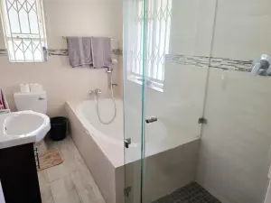 4 Bedroom House to Rent in Mount Pleasant
