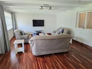4 Bedroom House to Rent in Mount Pleasant