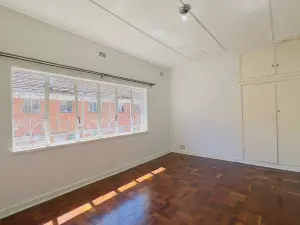 Flat/Apartment to Rent in Avondale