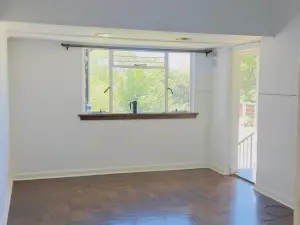 Flat/Apartment to Rent in Avondale