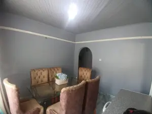3 Bedroom House to Rent in Zimre Park