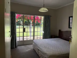 5 Bedroom House to Rent in Gunhill