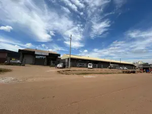 Warehouse/Industrial to Rent in Waterfalls
