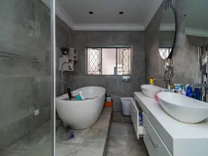 Townhouse/Cluster to Rent in Kambanji